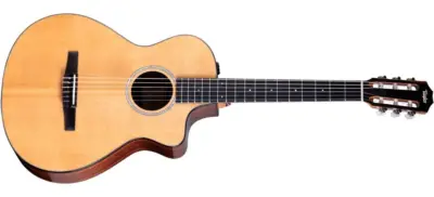 Guitarra electroacústica 212ce-N Plus de cuerdas de nylon con tapa de abeto torrefactado