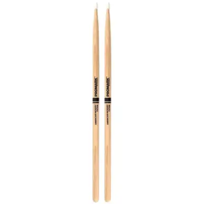 Baquetas 7A ProMark Hickory con Punta de Nylon