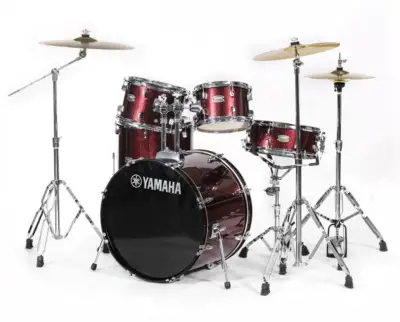 Batería Yamaha Rydeen de 5 Piezas con Herrajes y Platillos