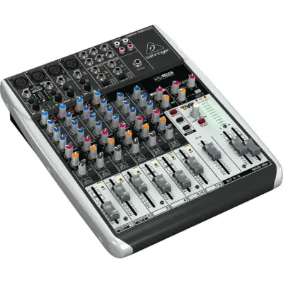Mezcladora Analógica Behringer Q1204USB