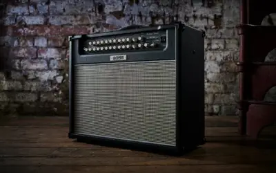 Amplificador de guitarra BOSS Nextone Special