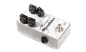 Pedal Preamp de Bajo Darkglass Electronics Vintage Microtubes con Overdrive Vintage - Imagen 3