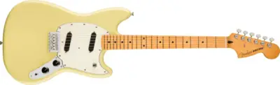 Fender Player II Mustang con Diapasón de Arce Color Hialeah Yellow
