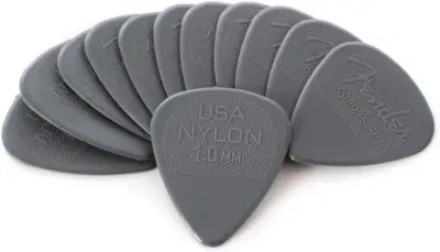 Kit de 12 Púas de Nylon 1.0mm Fender