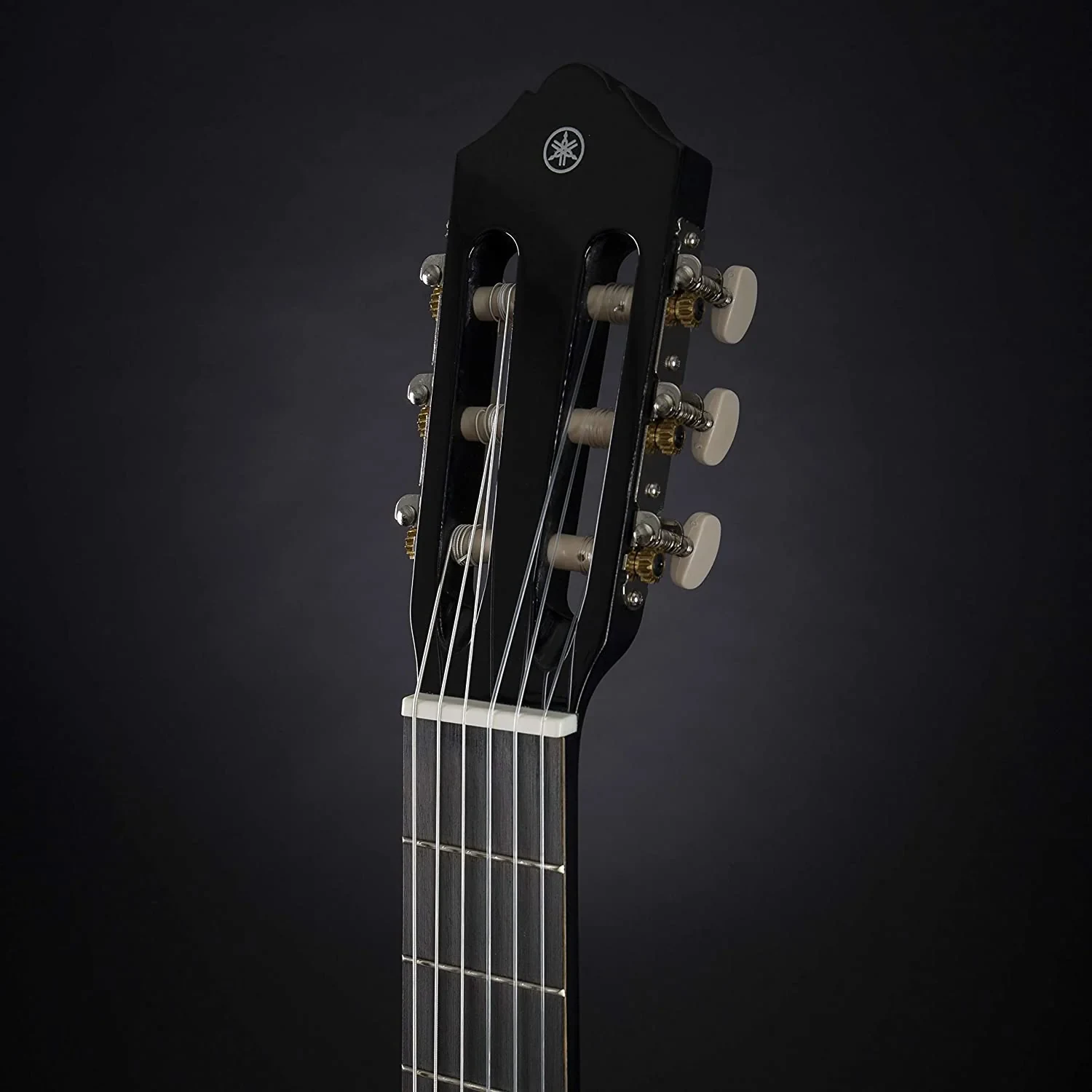 Guitarra Acústica Yamaha C40BL con Cuerdas de Nylon Negra - Imagen 2