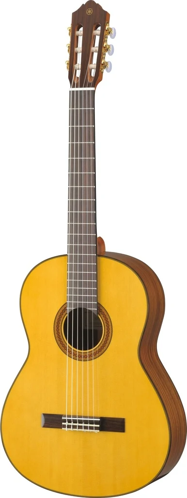 Guitarra clásica Yamaha CG162S con tapa sólida