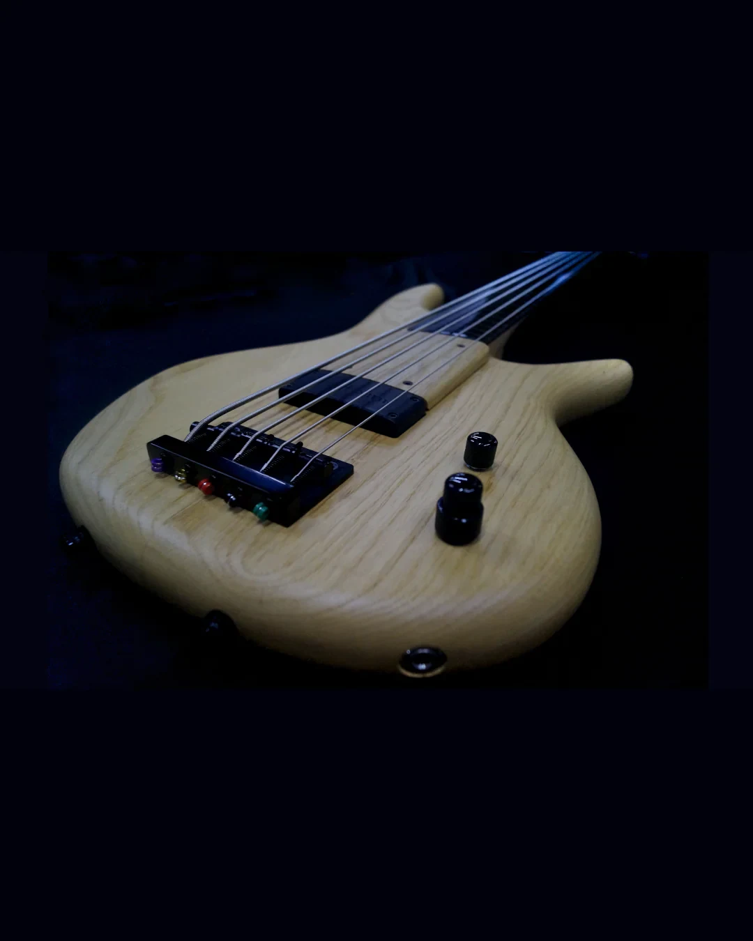 Bajo eléctrico fretless Ibanez GWB1005 Natural Flat - Imagen 3