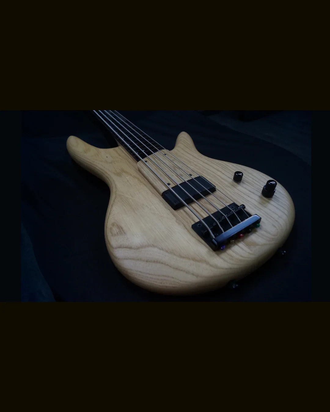 Bajo eléctrico fretless Ibanez GWB1005 Natural Flat - Imagen 4