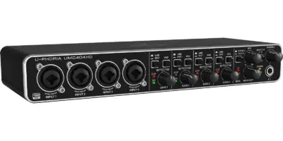 Interface de Audio U-Phoria UMC404HD Behringer