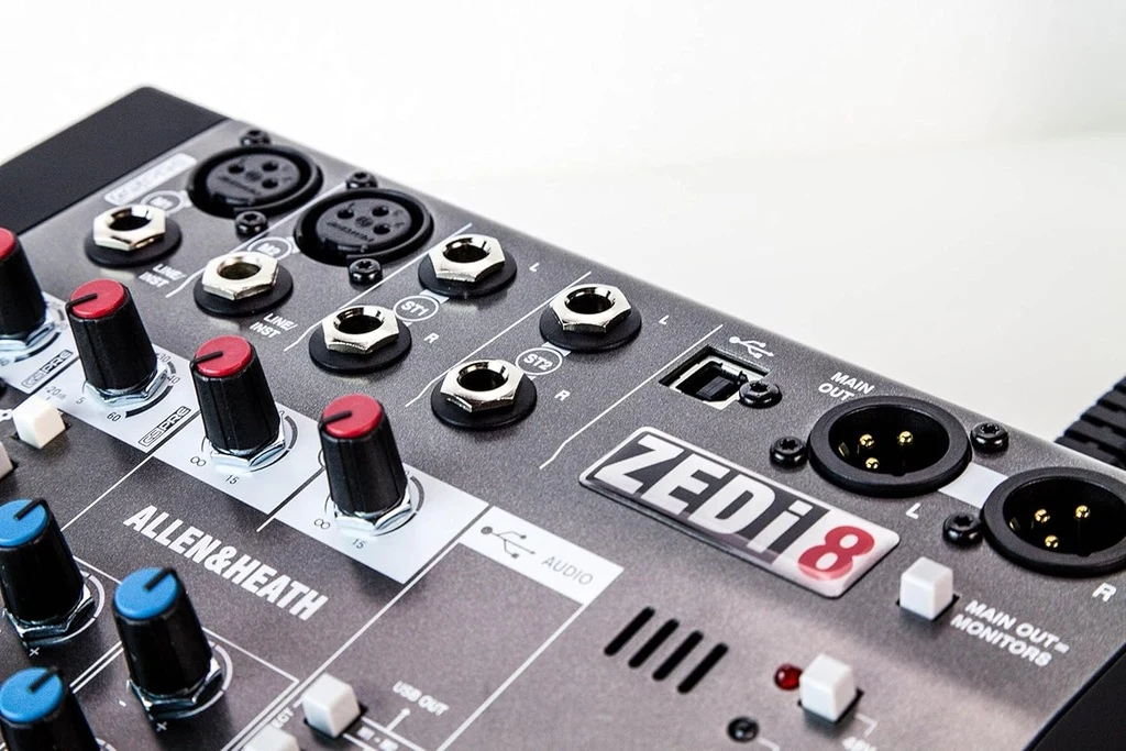 Mezclador analógico compacto con interfaz USB ALLEN & HEATH ZEDI-8 - Imagen 7