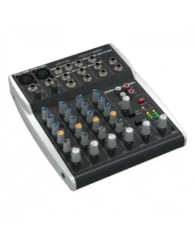 Mezcladora Behringer de 8 Canales