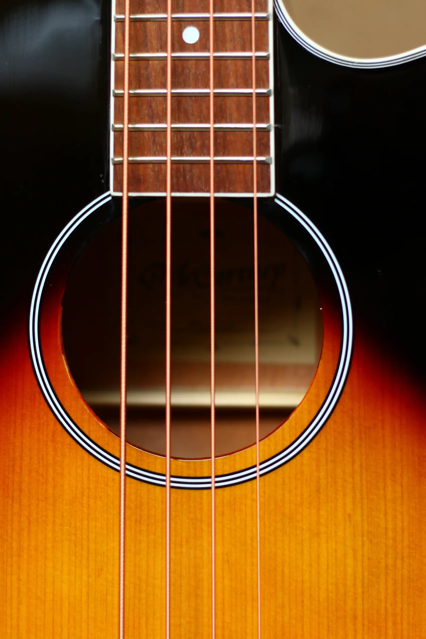 MUSICARTNEY Bajo Electroacústico Sun Burst Alto Brillo Estilo Super Jumbo - Imagen 4