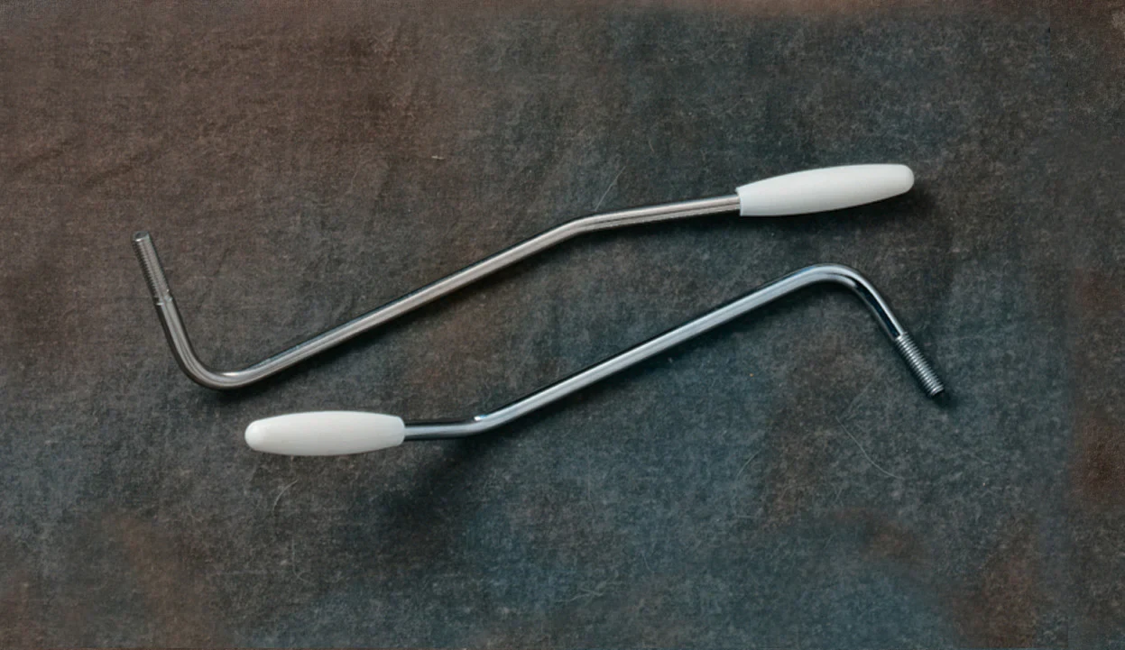 Palanca de Tremolo Cromada para Stratocaster American Standard