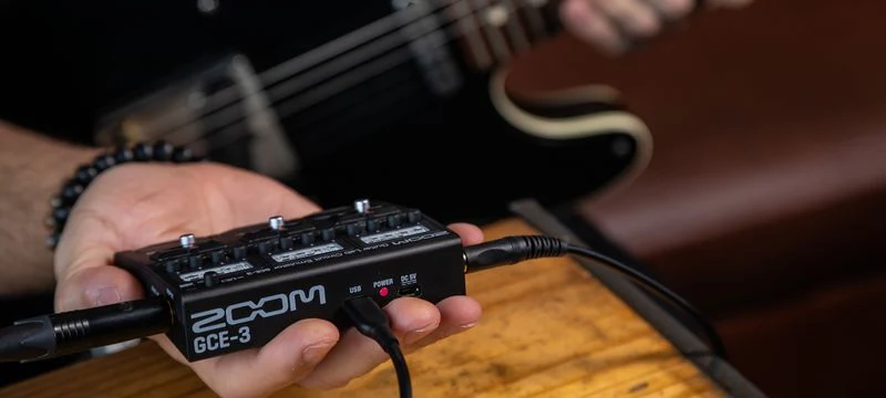 Pedal de efectos e interfaz USB para guitarra Zoom ZGCE-3 - Imagen 2