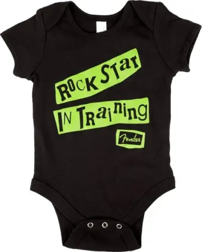 Playera Negra Rock Star en Entrenamiento 6M
