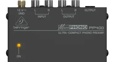 Preamplificador Behringer Phono PP400