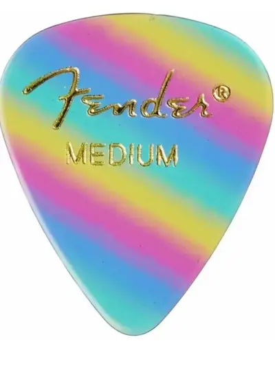 Pua Fender Rainbow Med Celluloide
