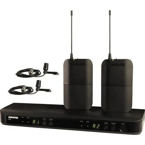 Sistema Inalámbrico Doble con Dos Micrófonos Shure BLX188/CVL