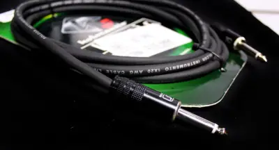 Cable Plug a Plug para Instrumento SOLCOR 3 m
