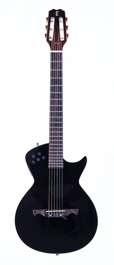 Guitarra Electroacústica Modena Nylon EQ BK