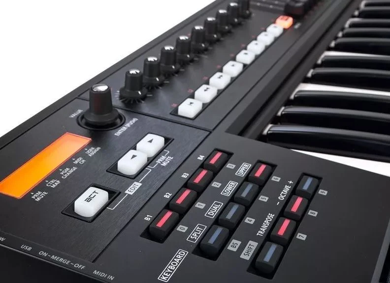 Teclado Controlador BOSS Cakewalk A300PRO - Imagen 4