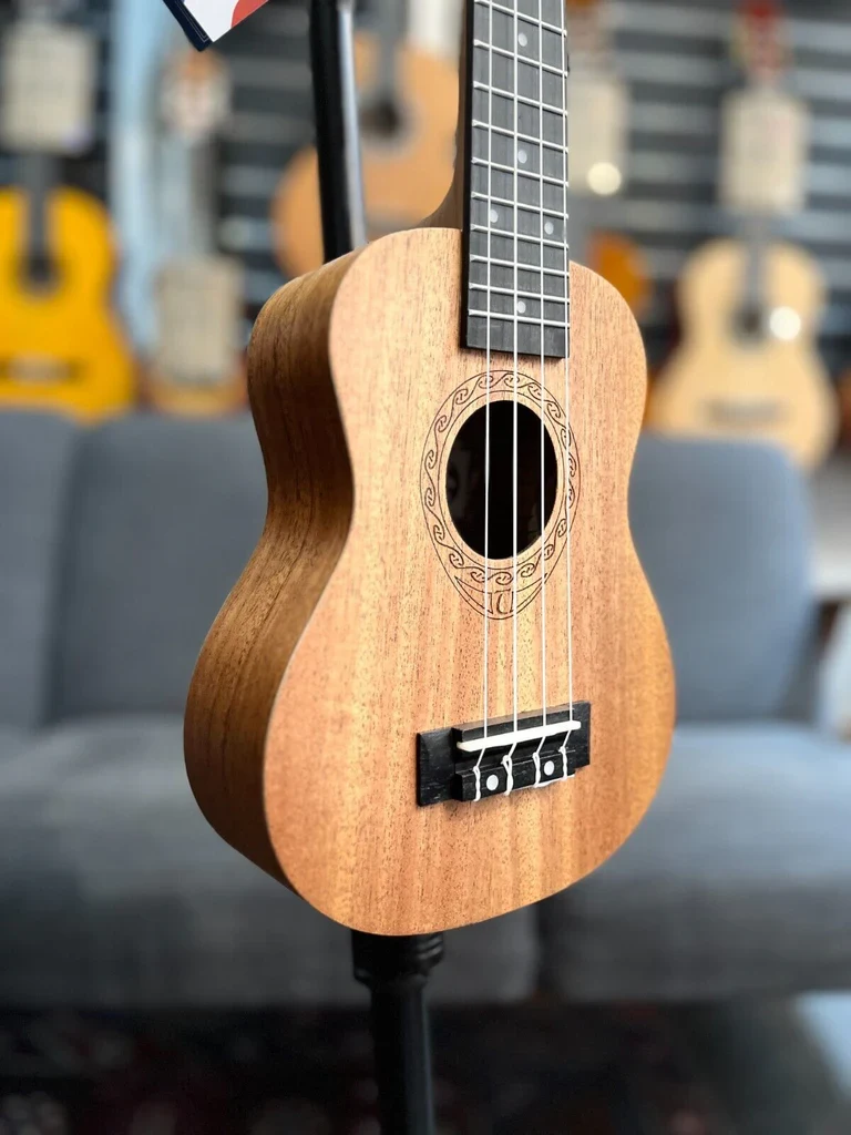 Ukulele Soprano Tanglewood TWT1 - Imagen 3