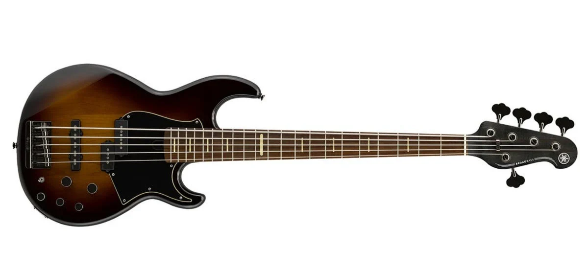 Bajo eléctrico de 5 cuerdas Yamaha BB735A-DCS